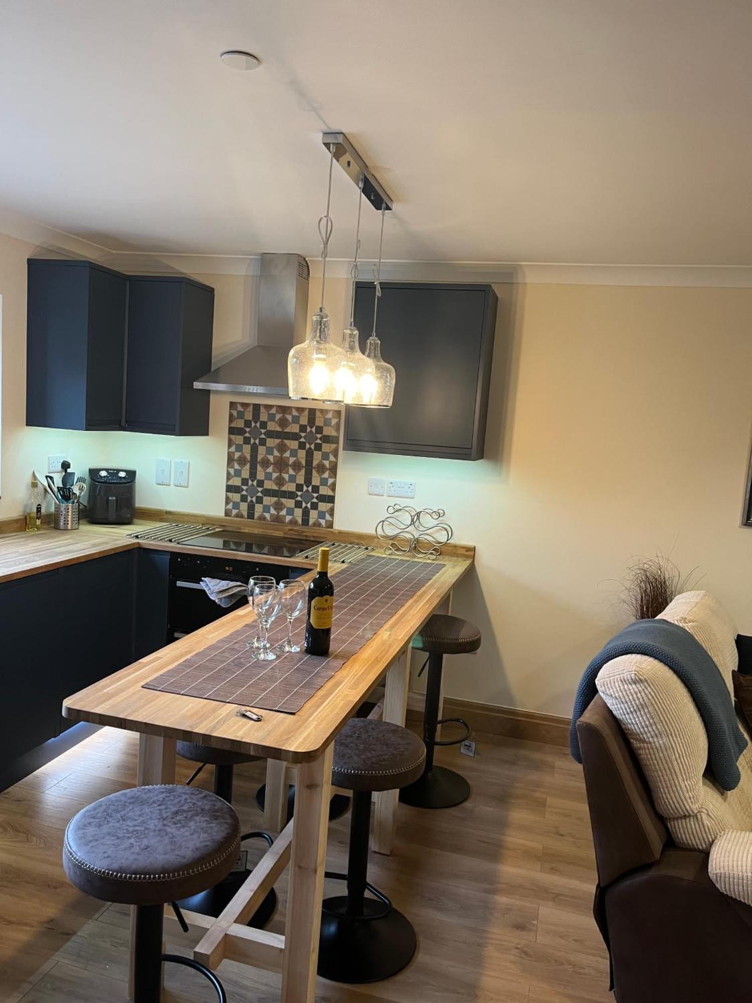 New City Flat, 3 X Double Bed En-Suite Bedrooms, Private Kitchen & Lounge, Free Private Parking & Own Workspaces Exeter Exterior foto